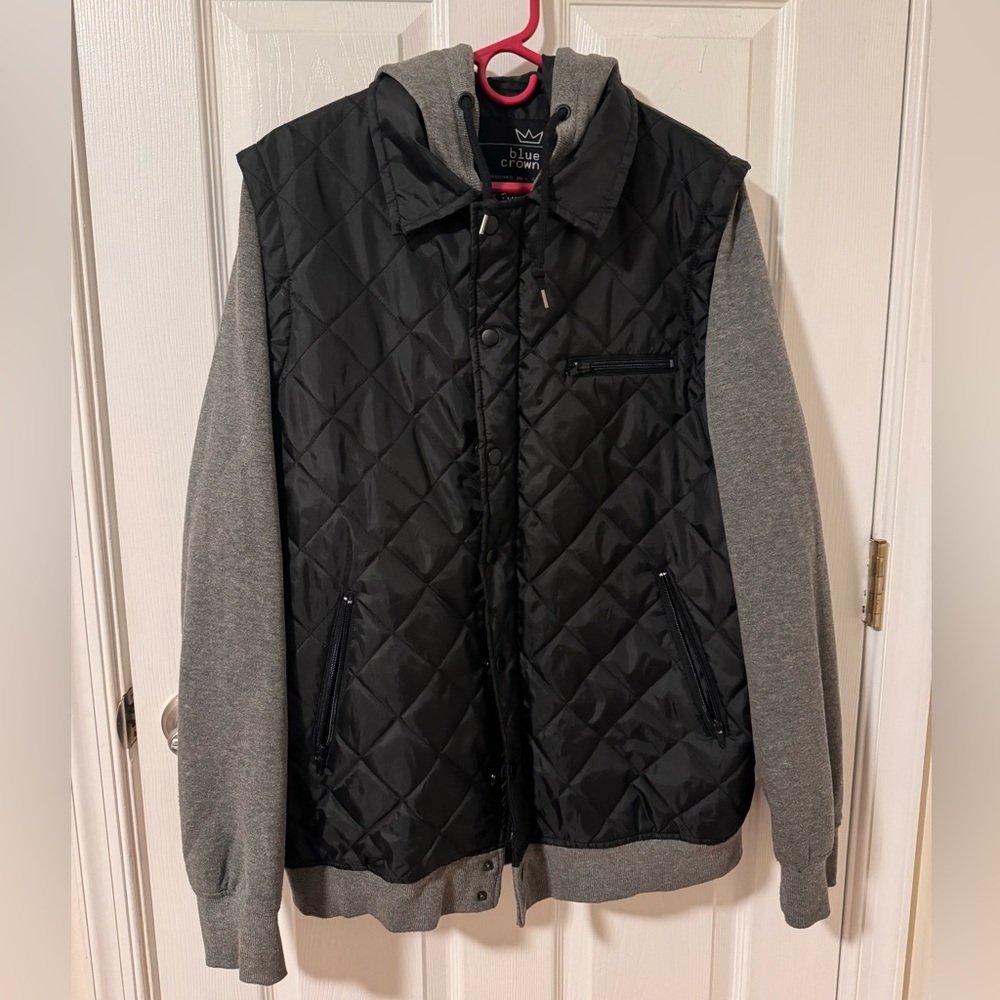 Men’s sweatshirt jacket. Size XL